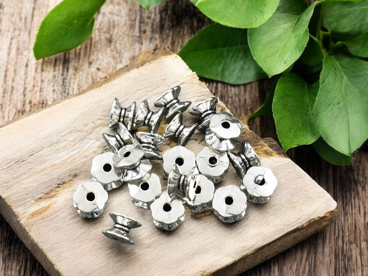 *50* 7x5mm Antique Silver Double Sided Bead Caps