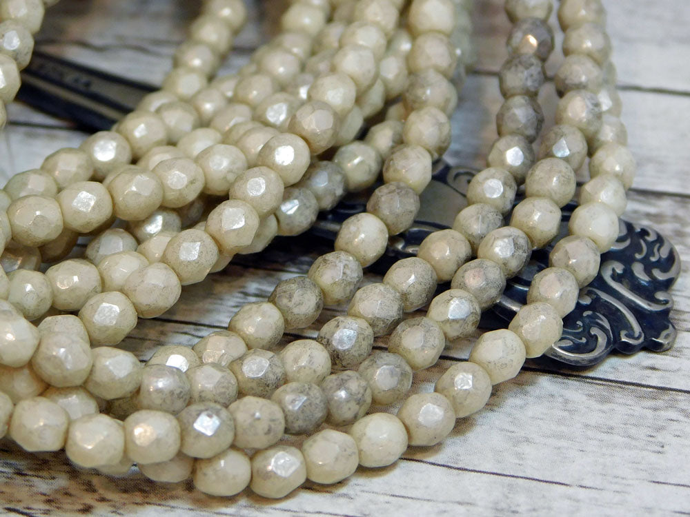 18mm Mandala Button Peridot with a Sea Green Wash, Electric Blue Center and AB Finish - Czech Glass Buttons