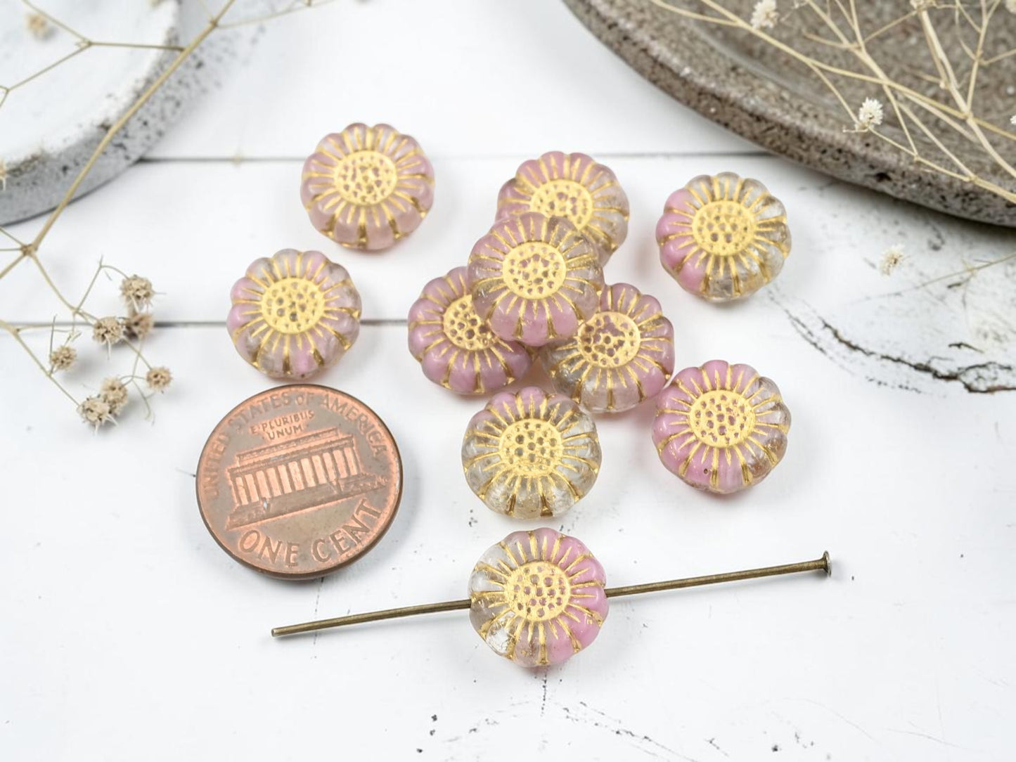 *10* 13mm Gold Washed Pink Crystal Sunflower Coin Beads