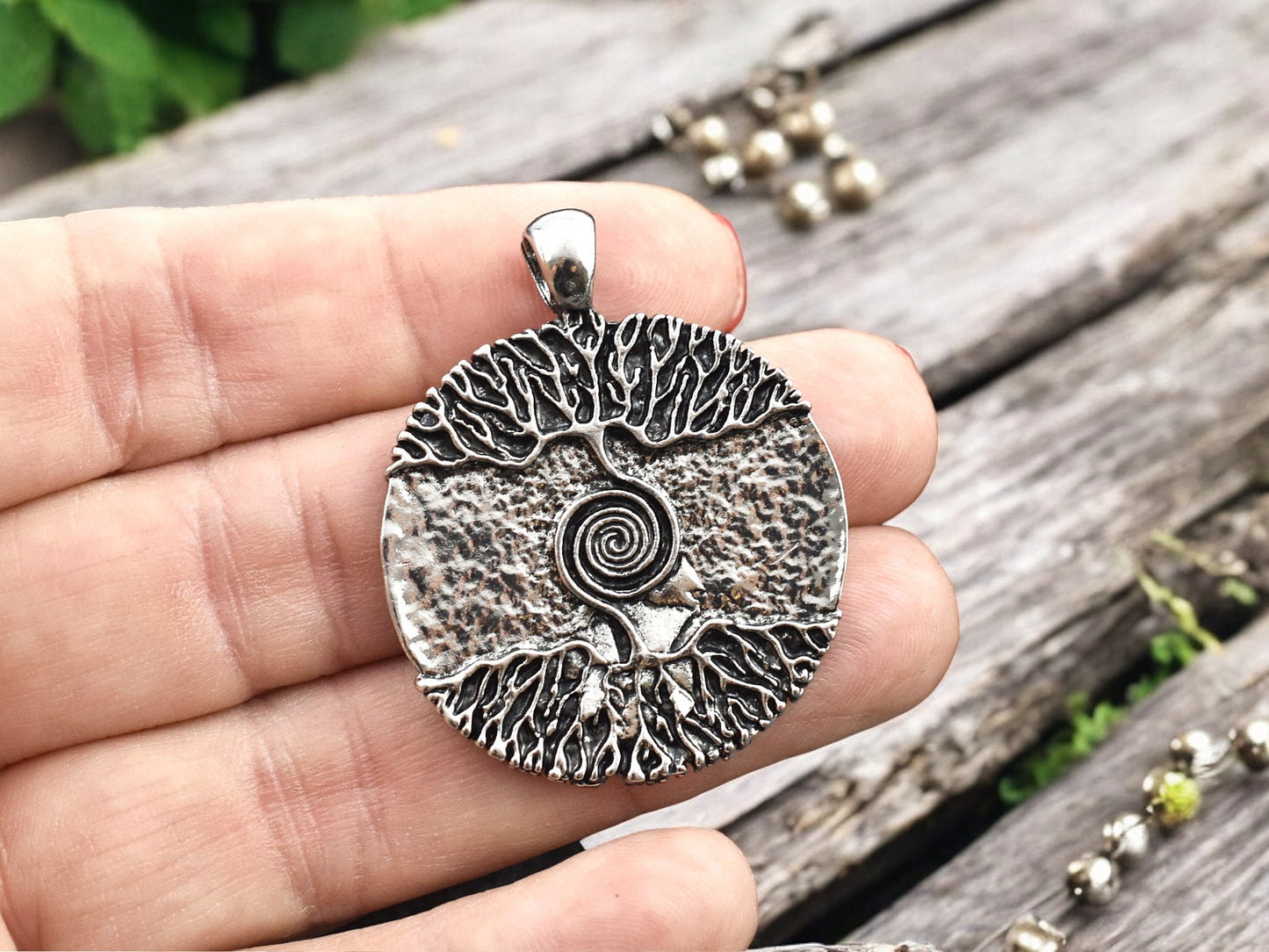 42x33mm Antique Silver Tree of Life Medallion Pendant