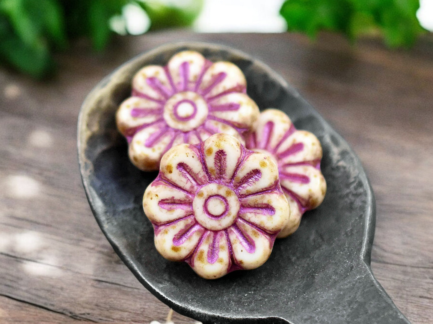 *6* 18mm Pink Washed Alabaster Picasso Daisy Flower Beads