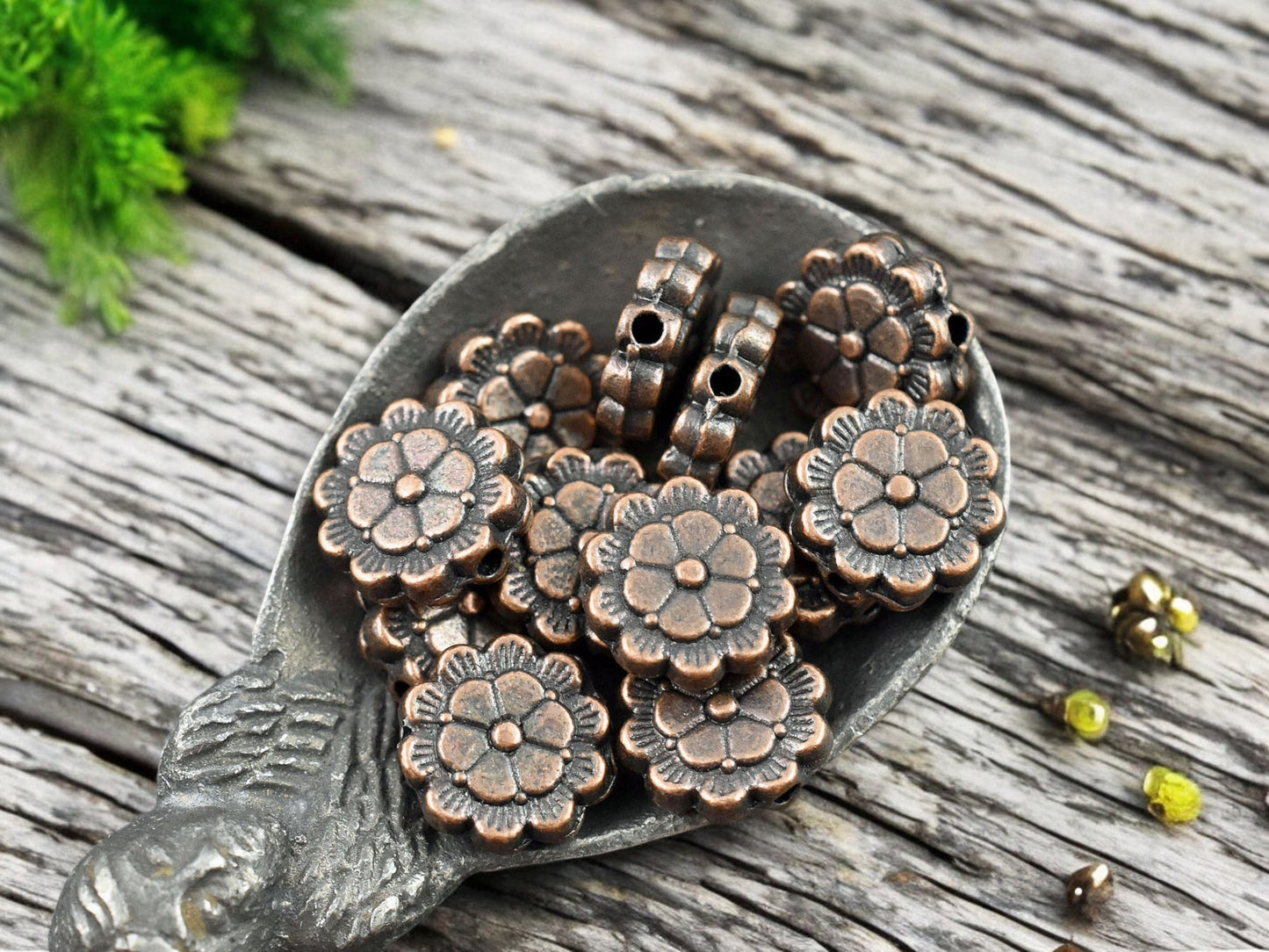 *50* 9mm Antique Copper Flower Coin Beads