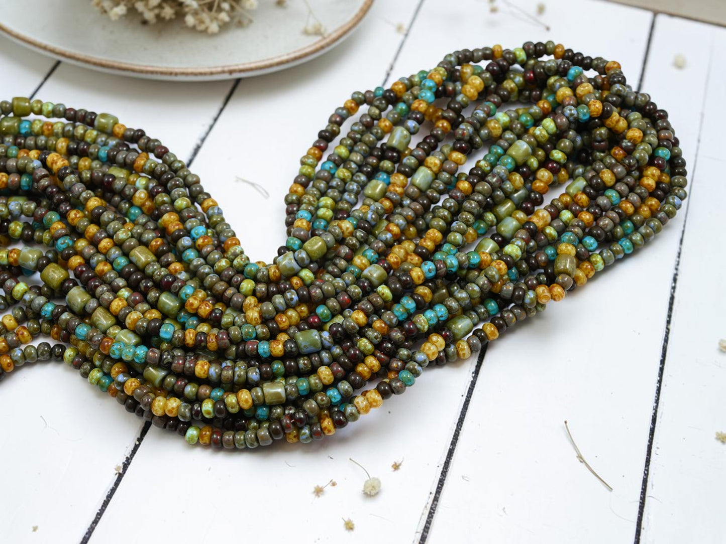 6/0 Aged Caribbean Picasso Tube Mix Seed Beads (20" Strand)