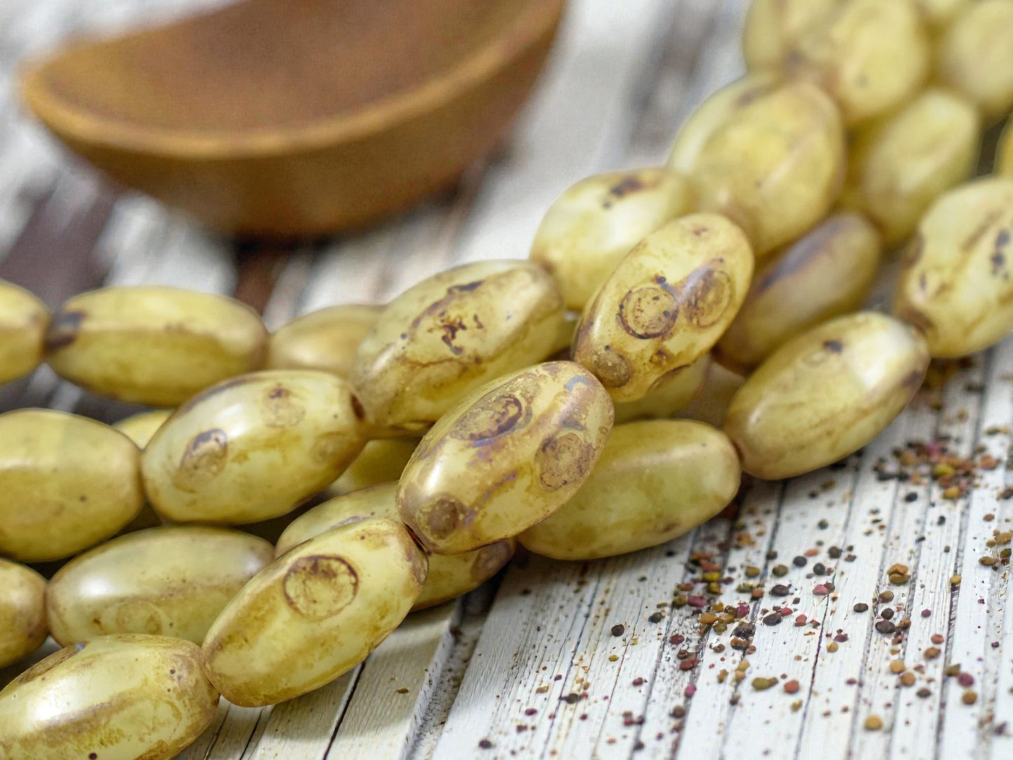 *10* 20x13mm Caramel Picasso Wedged Oval Beads