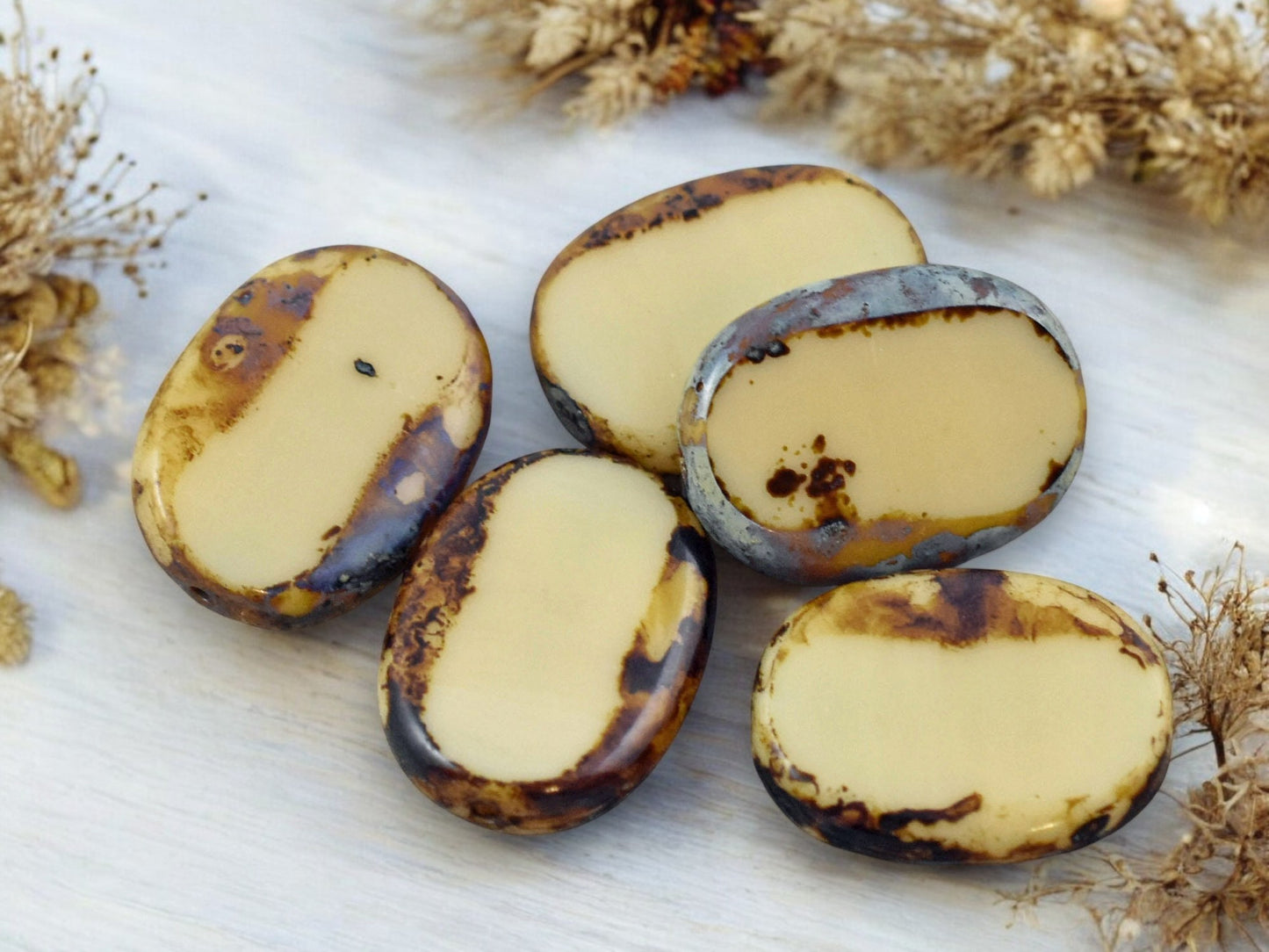 14x19mm Beige Picasso Table Cut Oval Beads