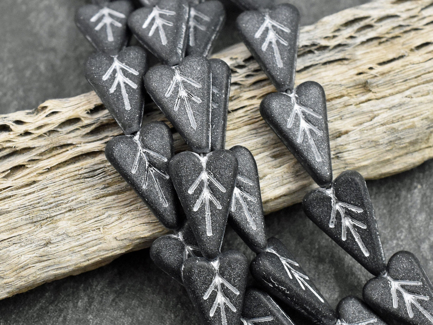 *8* 17x11mm Silver Washed Matte Jet Black Heart Leaf Beads