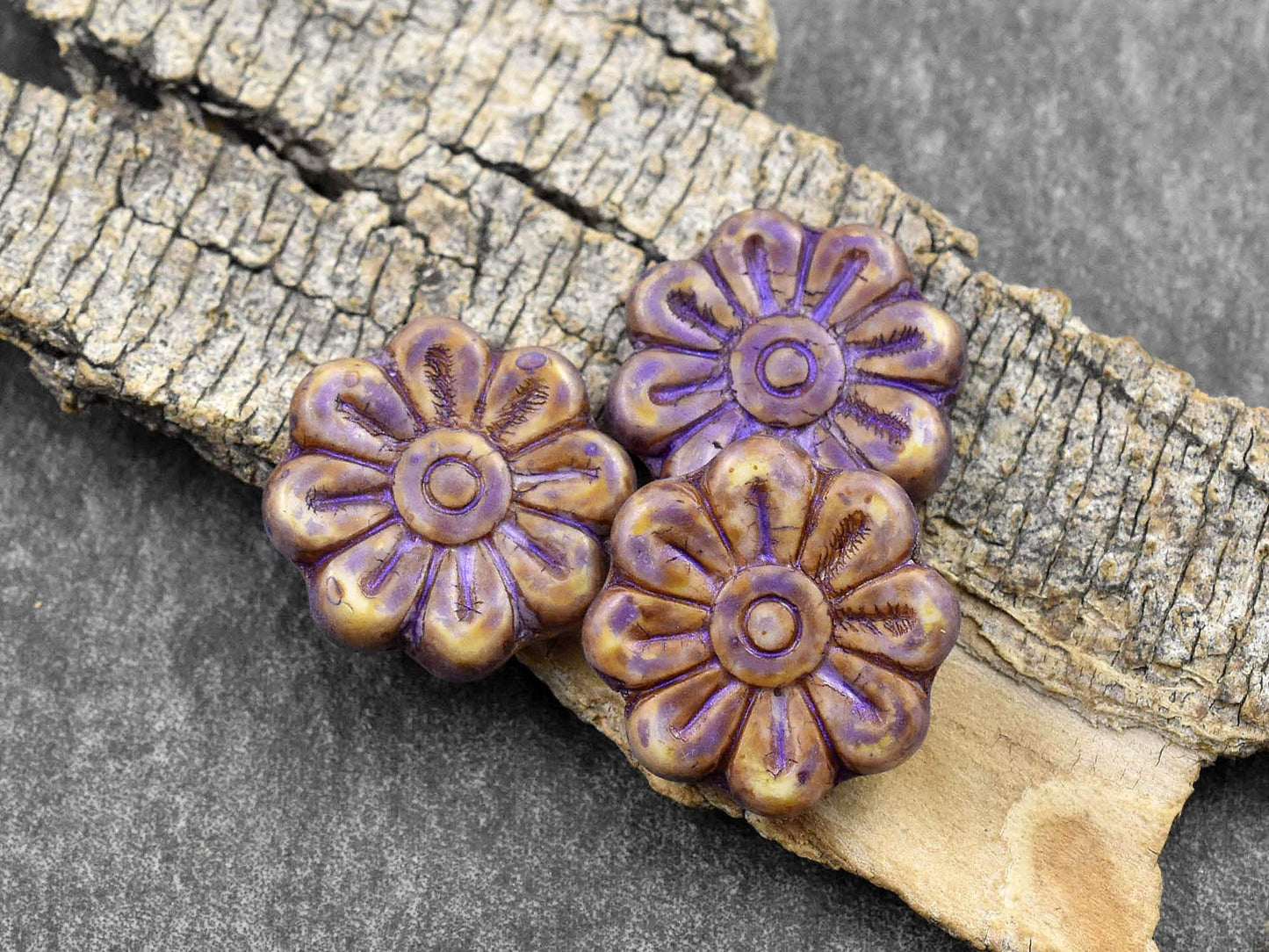 Picasso Beads - Czech Glass Beads - Flower Beads - Focal Beads - Czech Glass Flowers - Daisy Beads - 18mm - 6pcs - (2908)