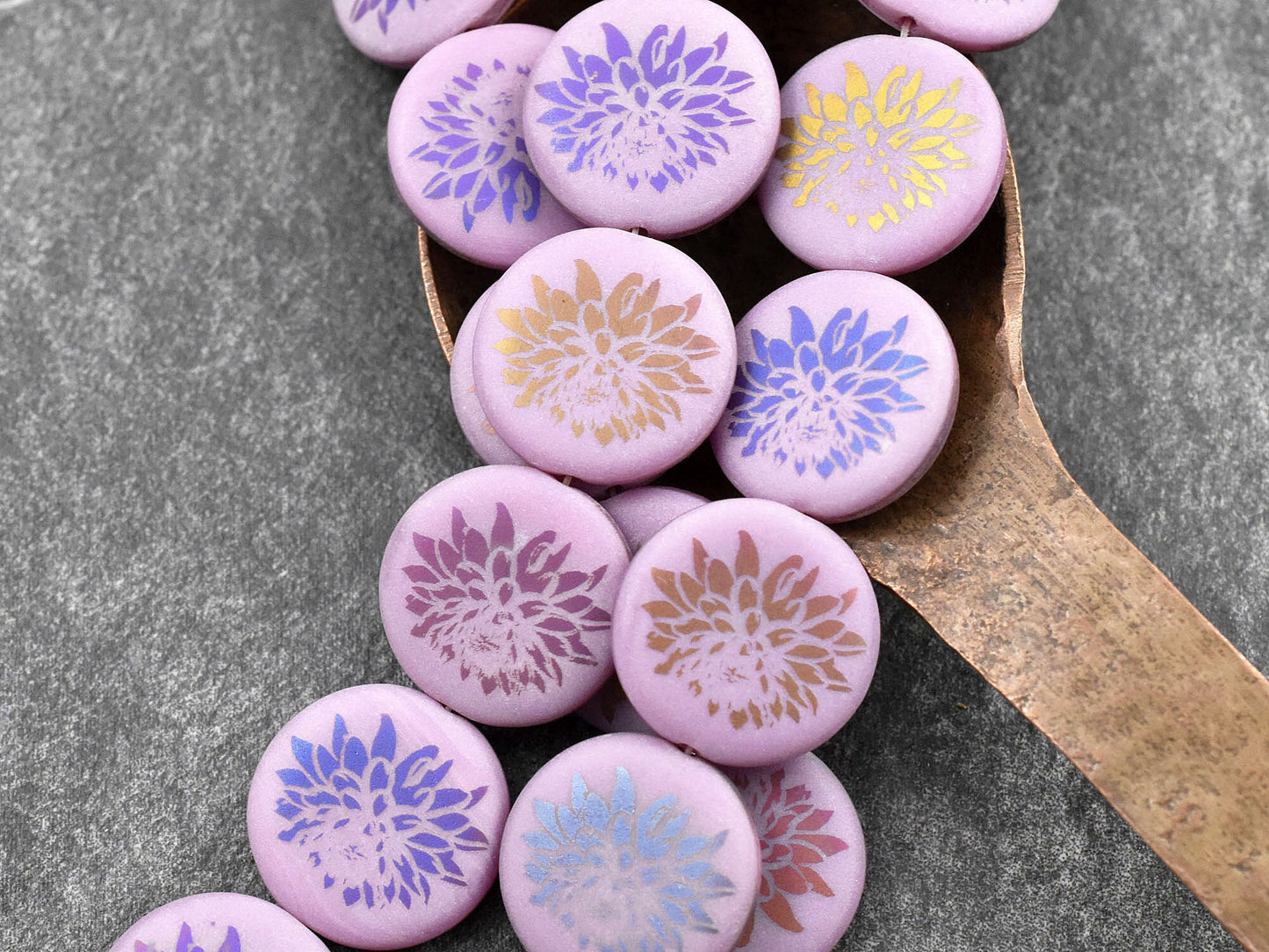 Czech Glass Beads - Dahlia Flower Beads - Floral Beads - Focal Beads - Laser Etched Beads - Coin Beads - 17mm - 8pcs - (6084)