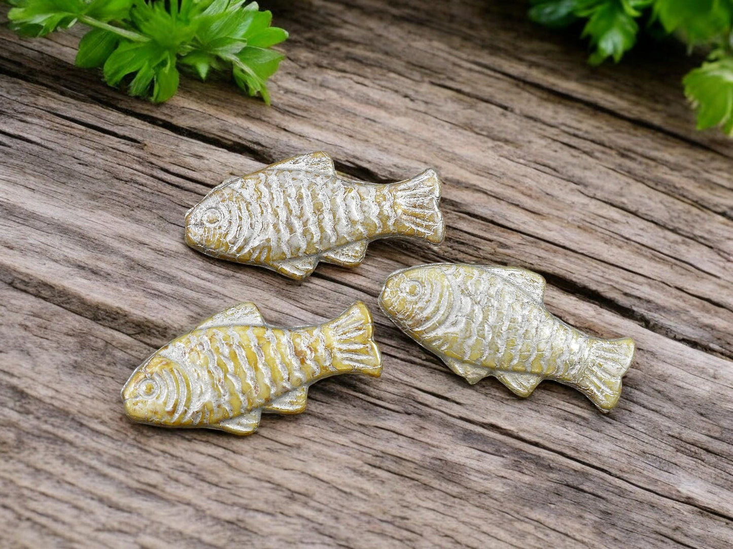 Fish Beads - Czech Glass Beads - Czech Glass Fish - 25x12mm - 8pcs - (A434)