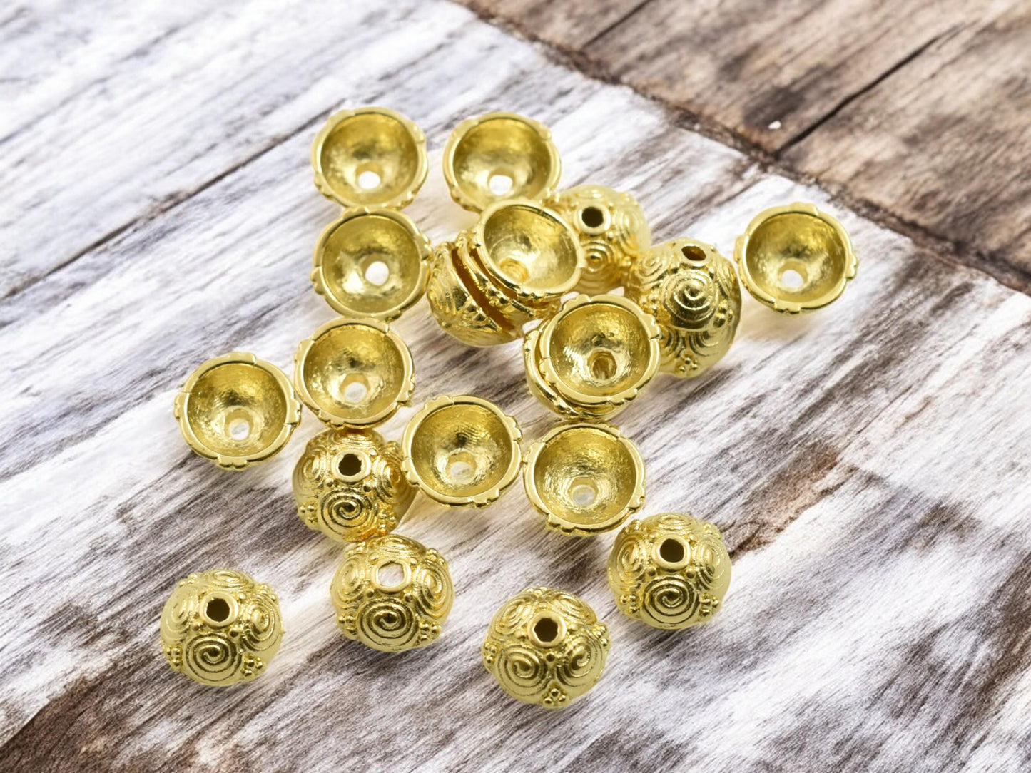 Bead Caps - Gold Bead Caps - 8mm Bead Caps - Metal Bead Caps - Metal Beads - Gold Spacer - Spacer Beads - 100pcs - (A573)