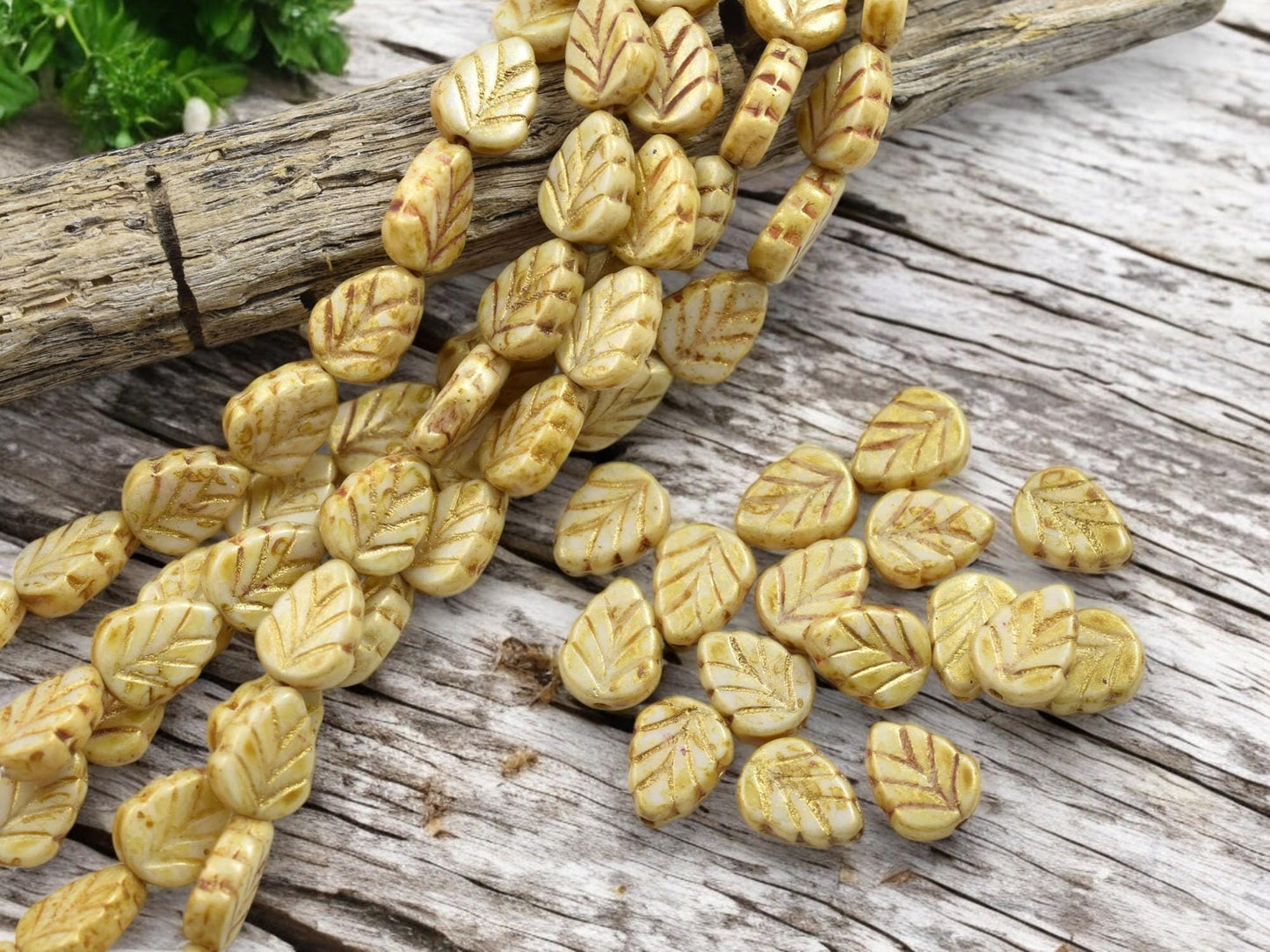 Czech Glass Beads - Leaf Beads - Picasso Beads - Fall Beads - Czech Leaves - 10x8mm - 16pcs - (520)