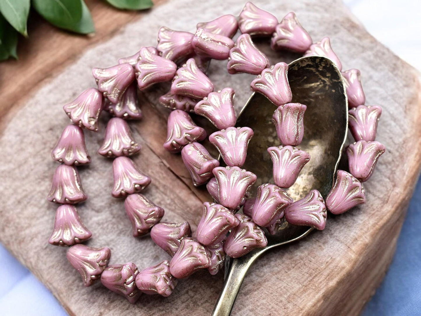 Czech Glass Beads - Lily Flower Beads - Picasso Beads - Lily Beads - Tulip Beads - Vintage Style - 10x9mm - 15pcs - (3612)