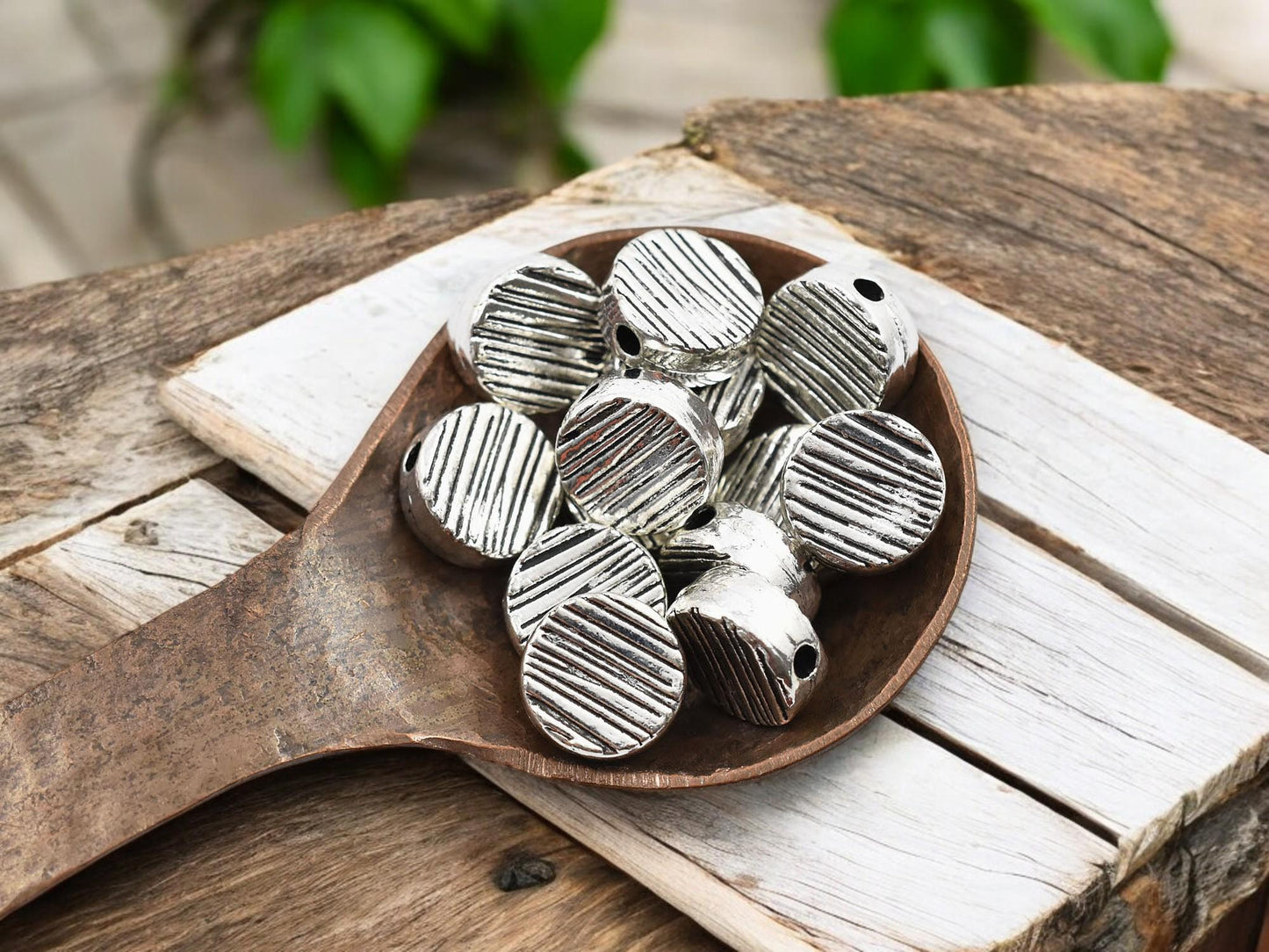 Metal Beads - Spacer Beads - Antique Silver Beads - Silver Spacers - Metal Spacers - 11x4mm - 50pcs - (A287)