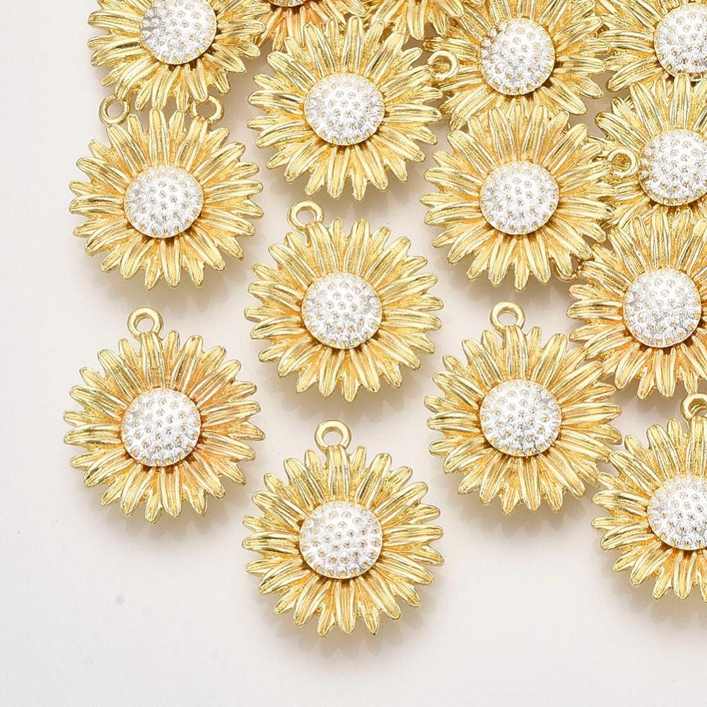 Gold Pendants - Gold Pendants - Sunflower Pendant - Metal Pendant - 28x24mm - (B150)