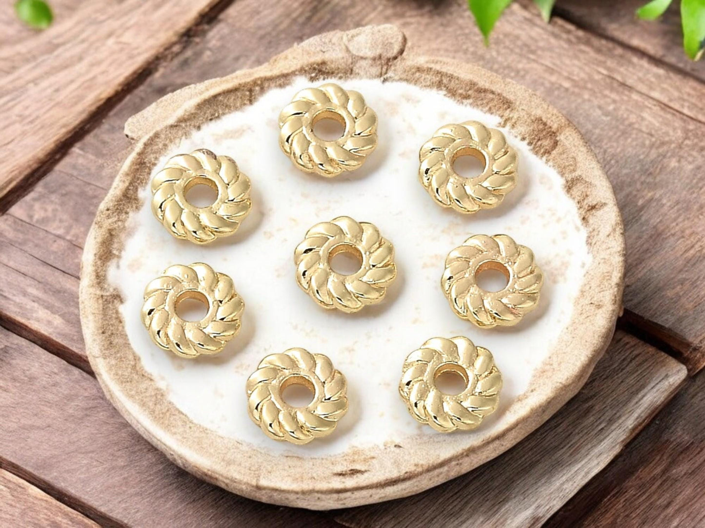 Heishi Beads - Metal Beads - Gold Beads - Gold Spacers - Daisy Spacer Beads - 50pcs - 6mm - (5082)