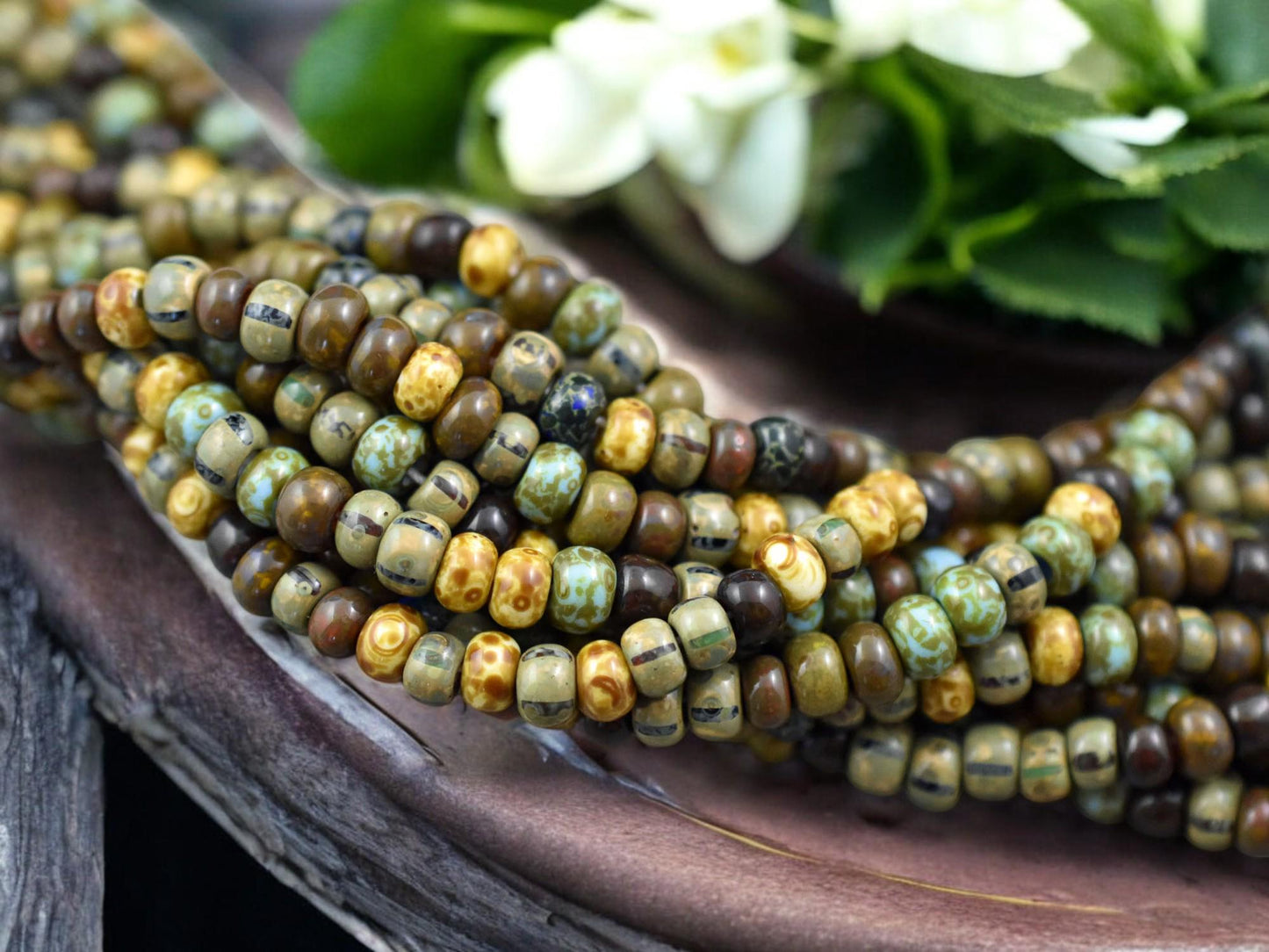 2/0 Striped Aged Picasso Mixed Seed Beads (20" Strand)