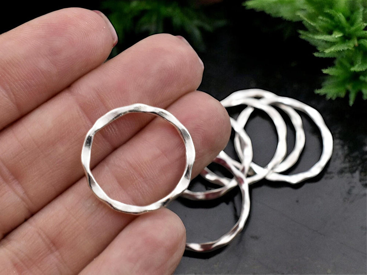 *50* 22mm Antique Silver Twisted Rings
