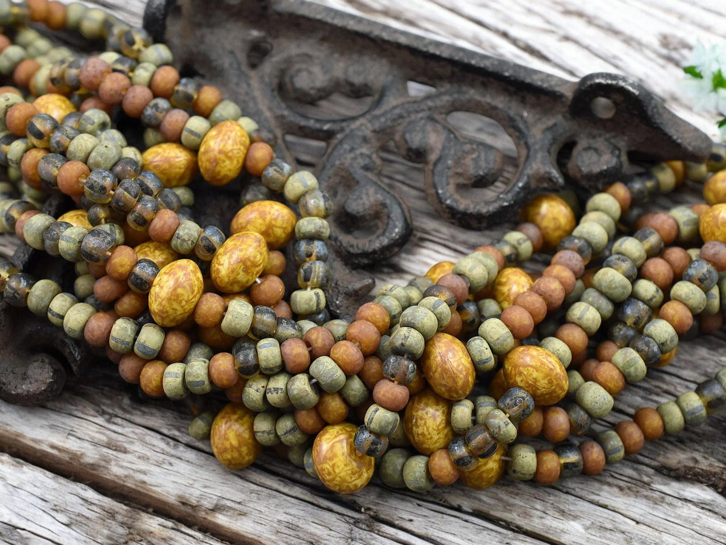 3/0 Aged Matte Striped Ceramic Picasso Mix Seed Beads (18' Strand)