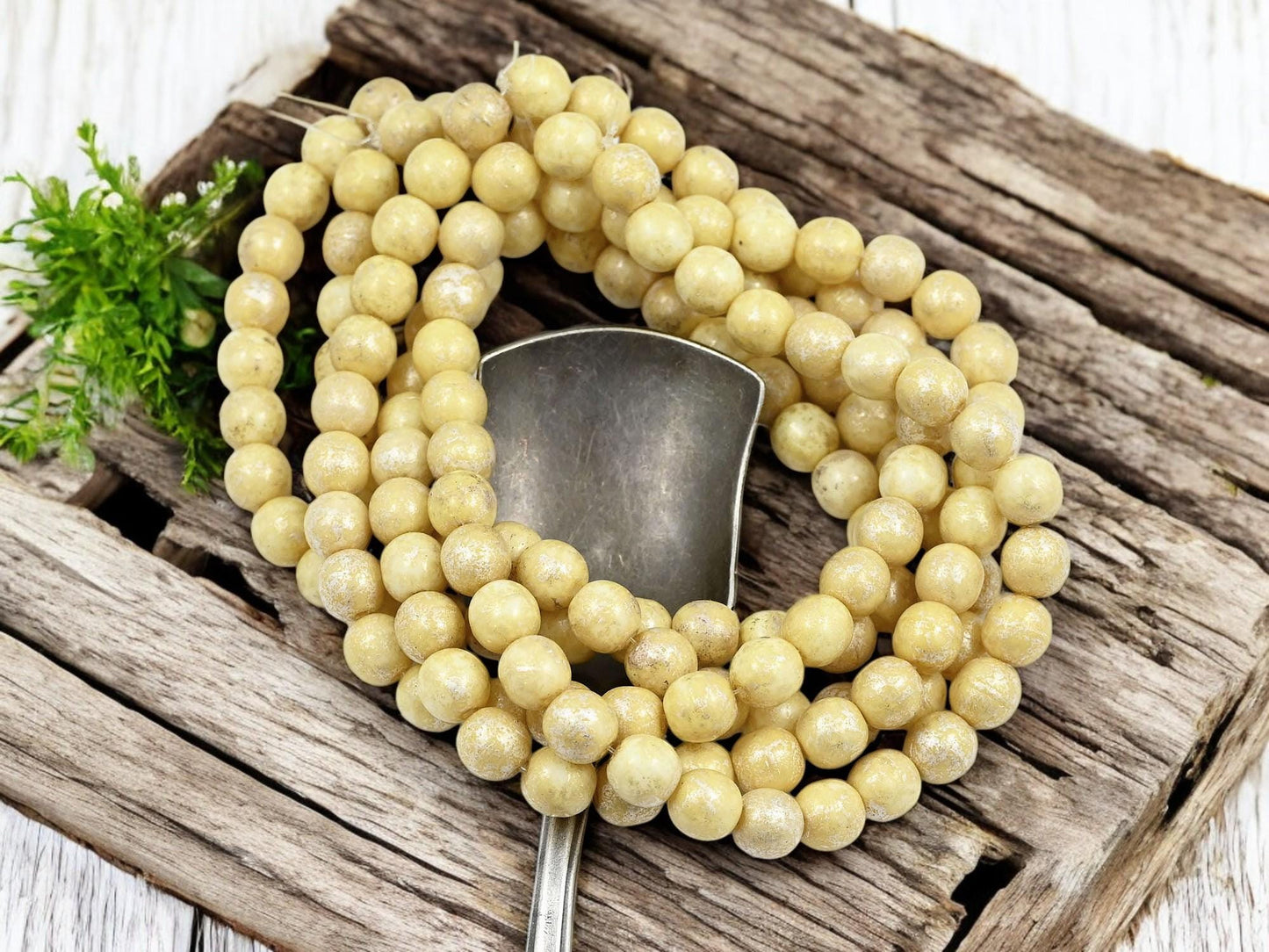 *30* 6mm Silver Mercury Washed Opaque Ivory Round Beads