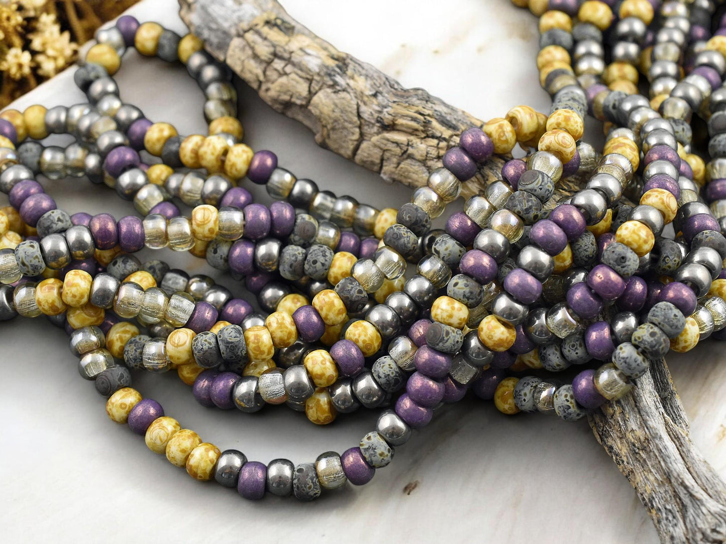 2/0 Aged Imperial Purple Picasso Mix Seed Beads (21" Strand)
