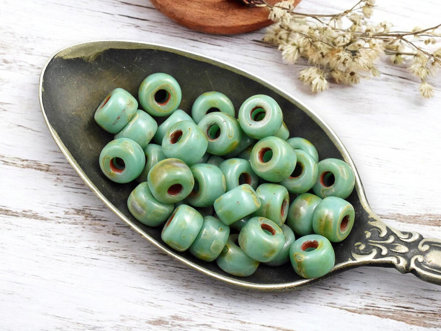 20g Green Turquoise Travertine 2/0 Matubo Beads