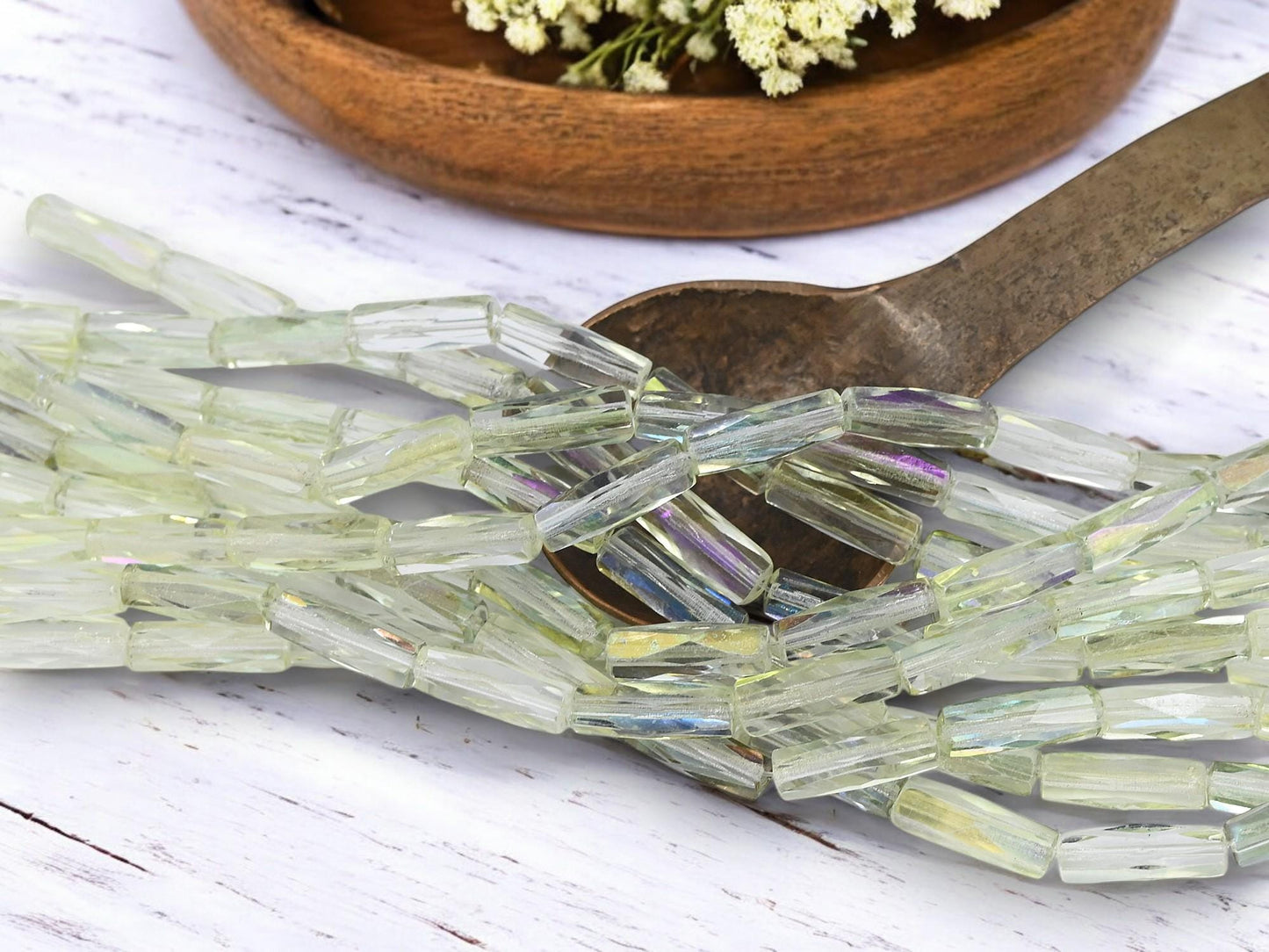 Czech Glass Beads - Tube Beads - Old Stock Beads - Vintage Beads - 15x5mm - 13pcs - (A589)