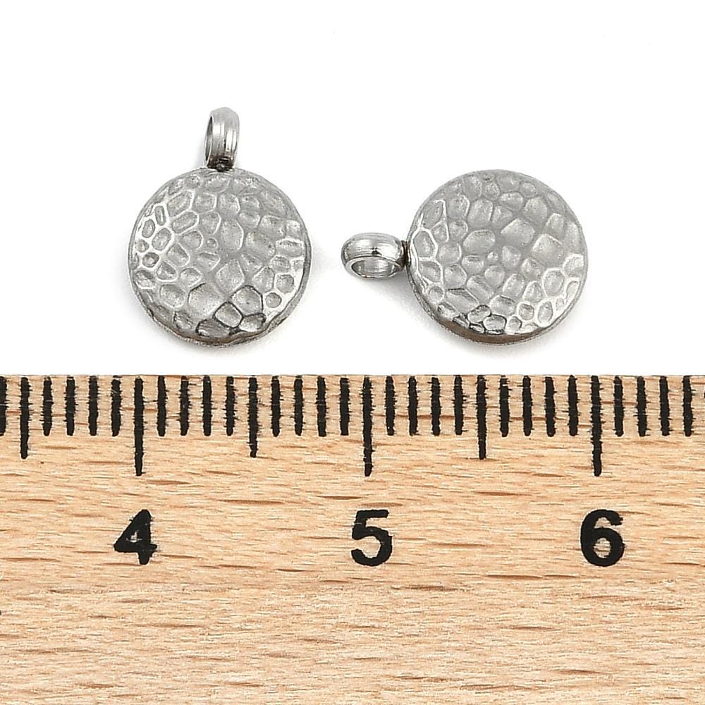 Metal Charms - Medallion Charm - Hammered Charms - Round Tags - Gold Charms - Silver Charms - 10pcs - 11x8mm - Choose Your Color