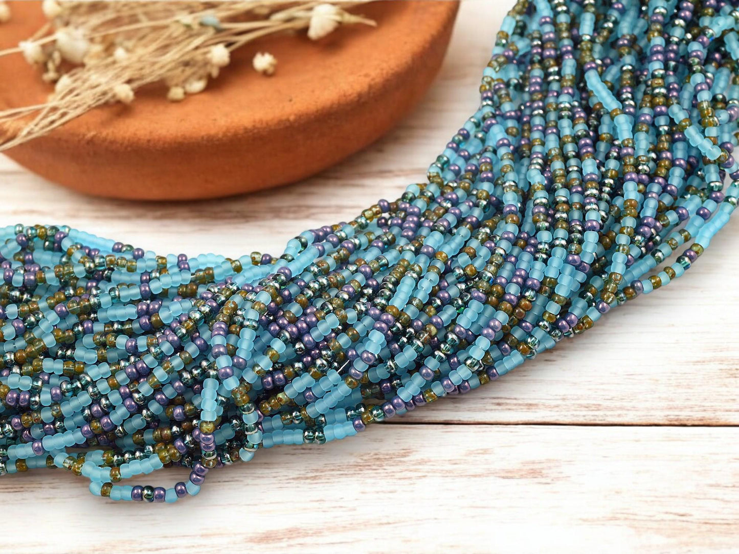 Picasso Seed Beads - Aged Picasso Beads - Czech Glass Beads - Size 8 Seed Beads - 8/0 - 22" Strand - (B349)