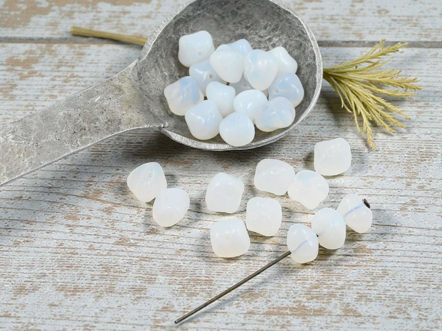 Czech Glass Beads - Nugget Beads - Rondelle Beads - 8x20mm Beads - 25pcs - (3930)