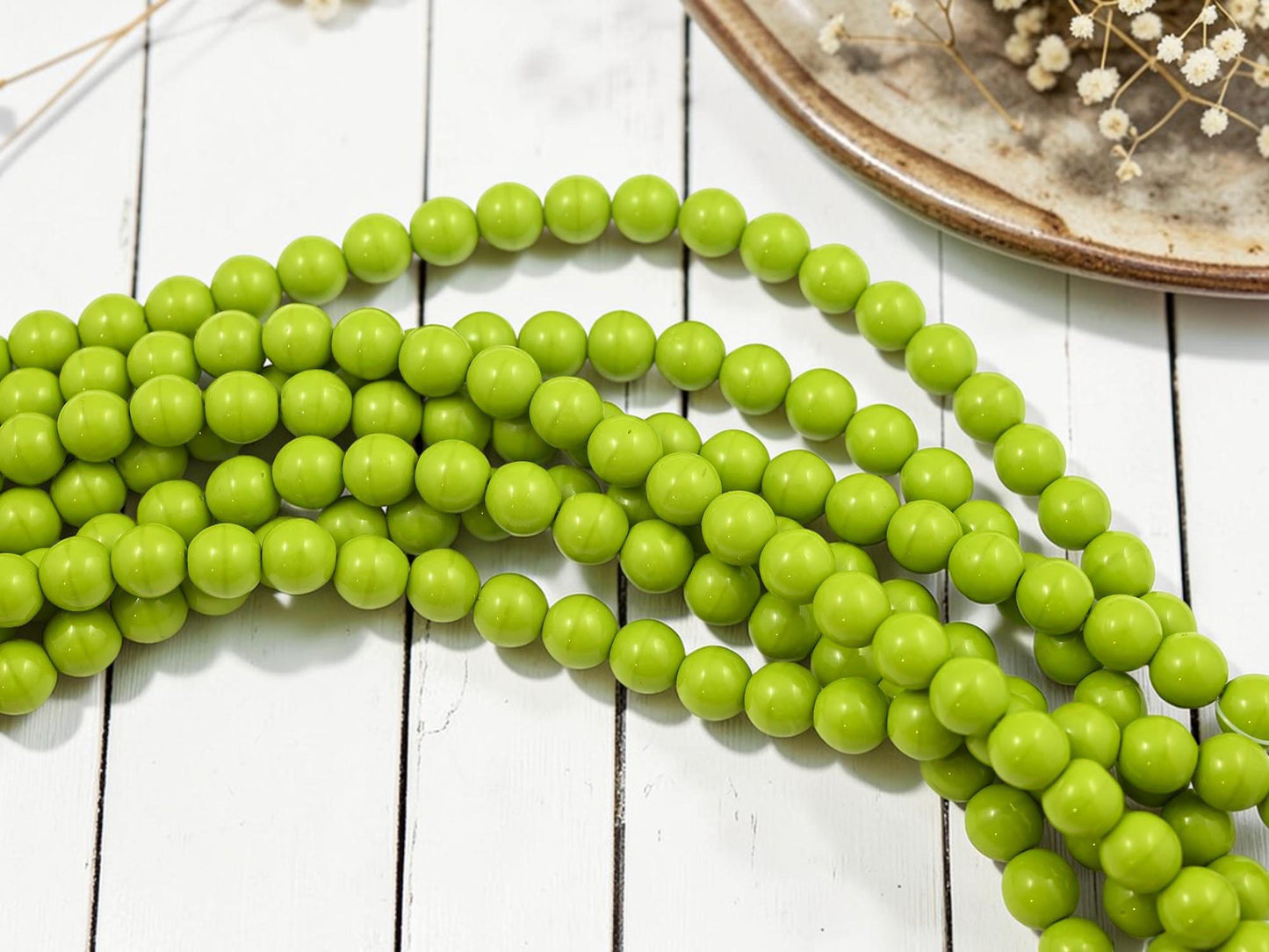 Old Stock Czech Glass Round Druk Beads - Opaque Chartreuse - 8mm - 25pcs - (4591)