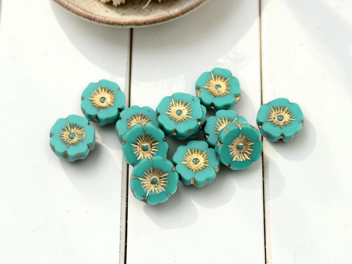 Flower Beads - Czech Glass Beads - Hawaiian Flowers - Czech Glass Flowers - 12mm - 12pcs - (5642)