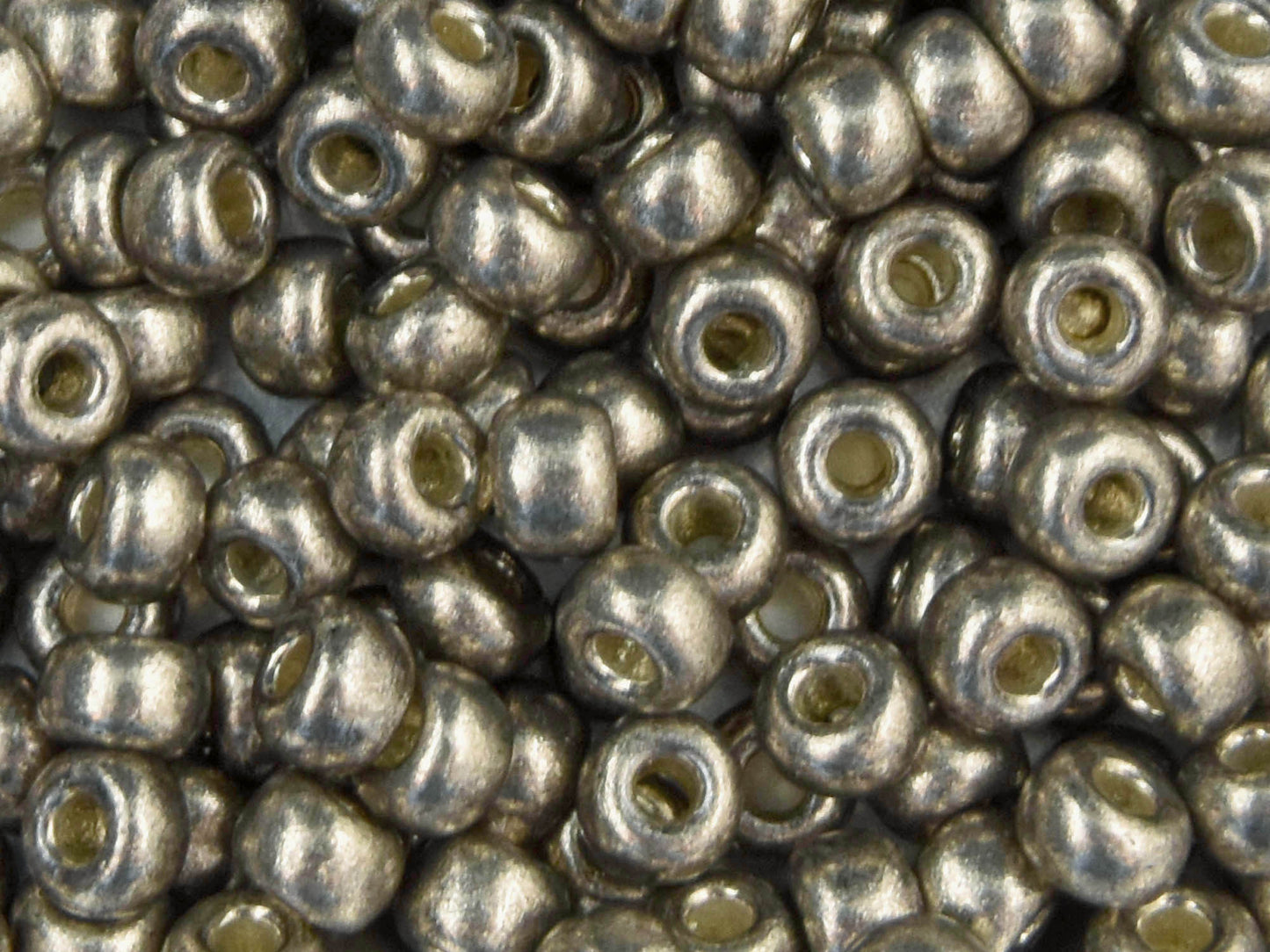 20G Galvanized Pewter Duracoat Miyuki 6/0 Seed Beads - 6-4222