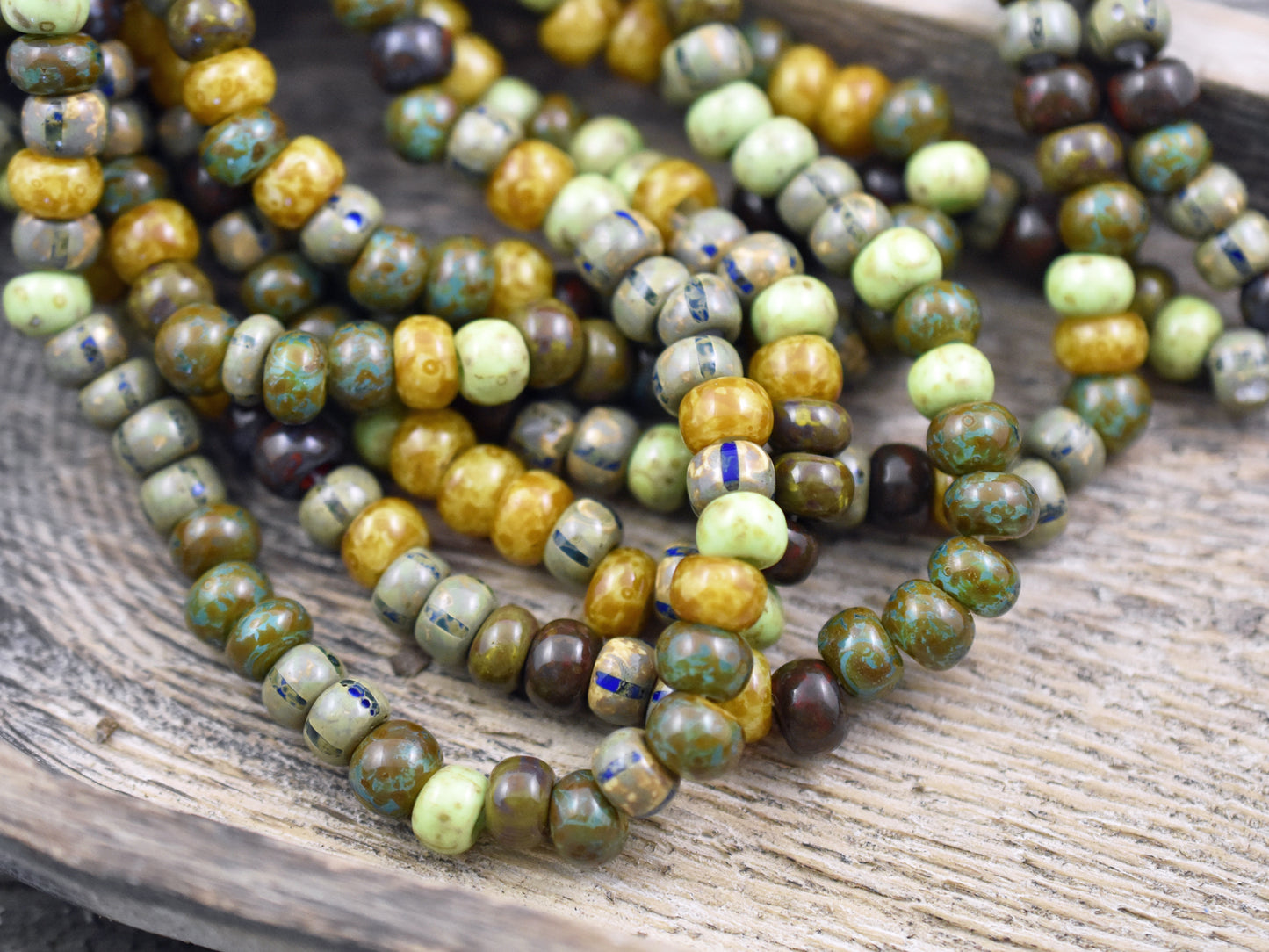 *25* 31/0 Aged Tribal Striped Picasso Mix Seed Beads