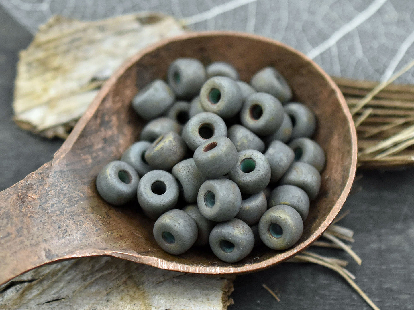 10g Matte Green Turquoise Bronze Luster 2/0 Matubo Beads