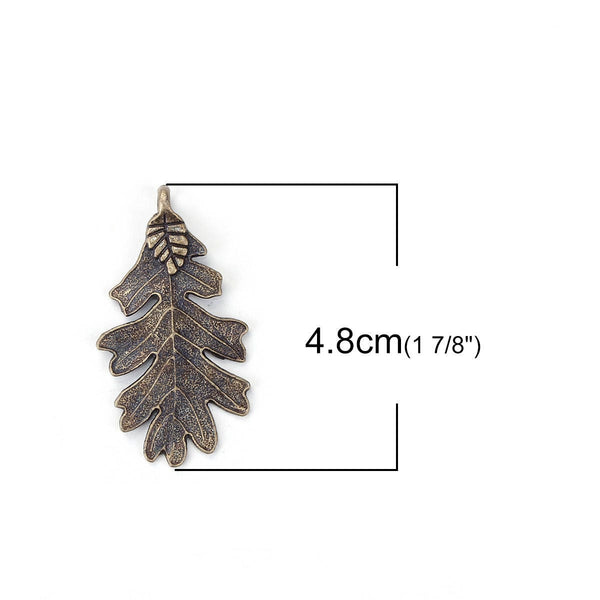 *10* 48x26mm Antique Bronze Oak Leaf Pendant