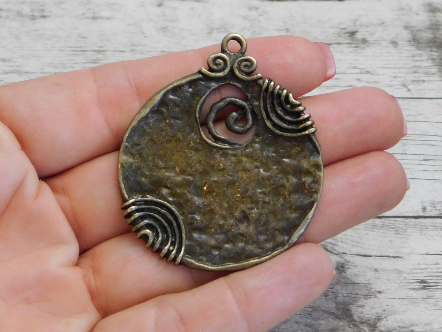 52x45mm Antique Bronze Medallion Pendant - Qty 5