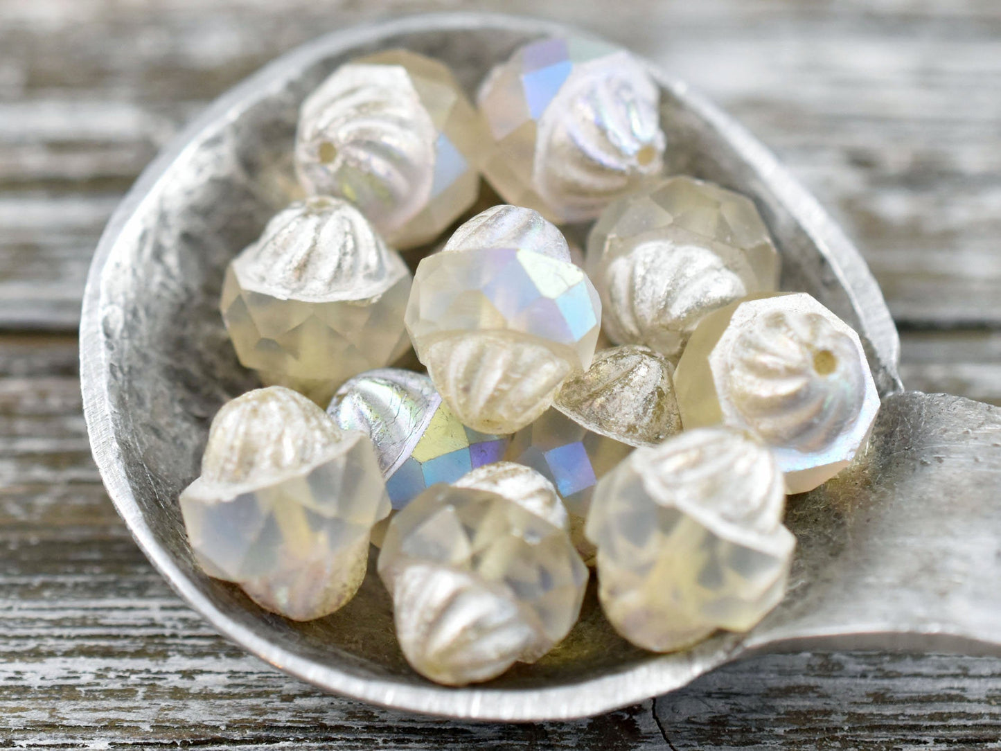 Czech Glass Beads - Cathedral Beads - Turbine Beads - Fire Polish Beads - 11x10mm - 6pcs (4980)