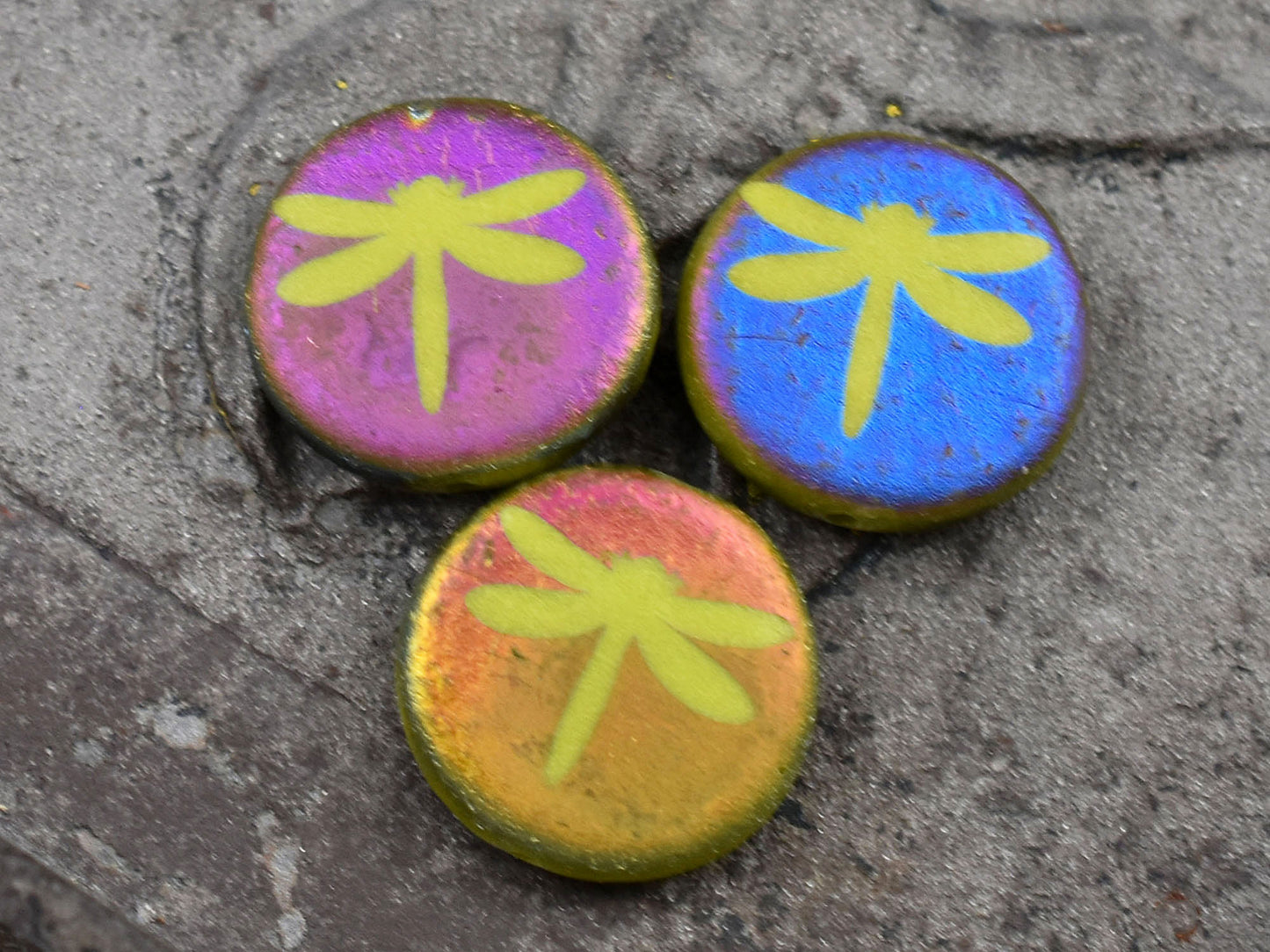 Czech Glass Beads - Laser Etched Beads - Dragonfly Beads - Tattoo Beads - 17mm - 4pcs - (B463)