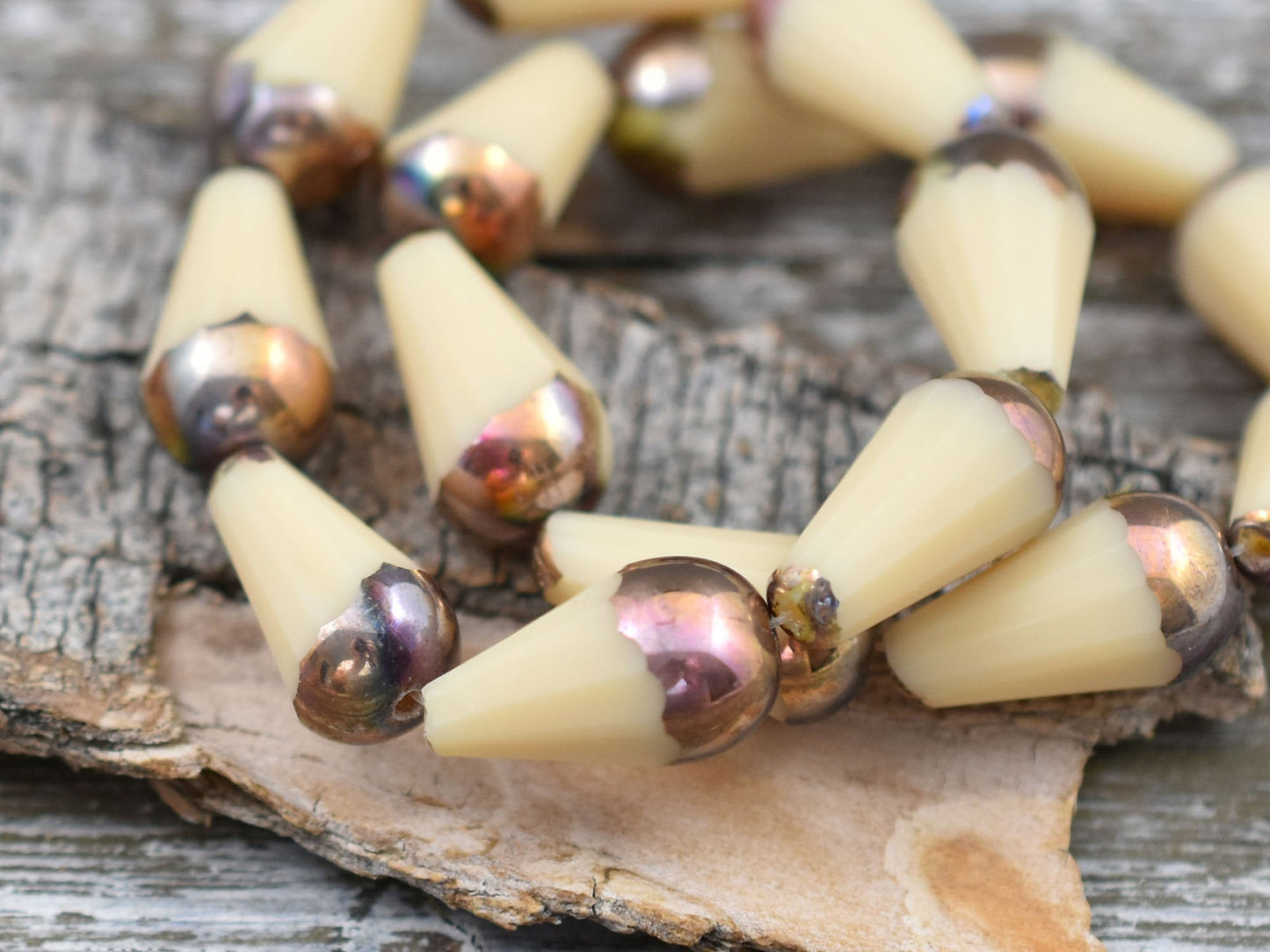 Czech Glass Beads - Drop Beads - Teardrop Beads - Picasso Beads - Faceted Beads - 8x15mm - 4pcs - (5717)