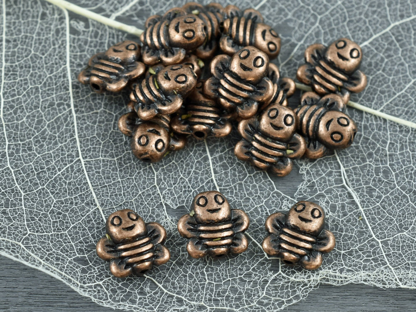 *50* 9mm Antique Copper Bee Beads