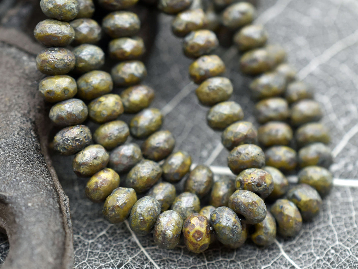 Picasso Beads - Czech Glass Beads - Rondelle Beads - Etched Beads - 3x5mm Rondelle - Fire Polished Beads - (3686)