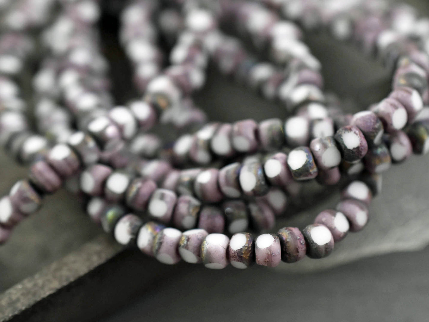 Size 6 Beads - Czech Glass Beads - Trica Beads - Seed Beads - 4x3mm - Picasso Beads - 50pcs - (5520)