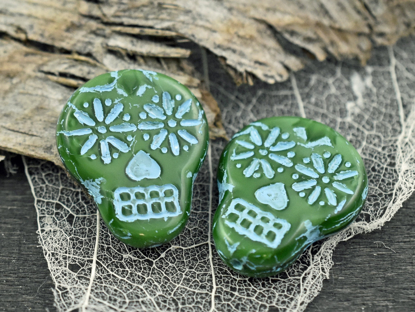 Czech Glass Beads - Sugar Skull Beads - Picasso Beads - Day Of The Dead Skull - Czech Beads - Czech Sugar Skull - 4pcs - (2095)