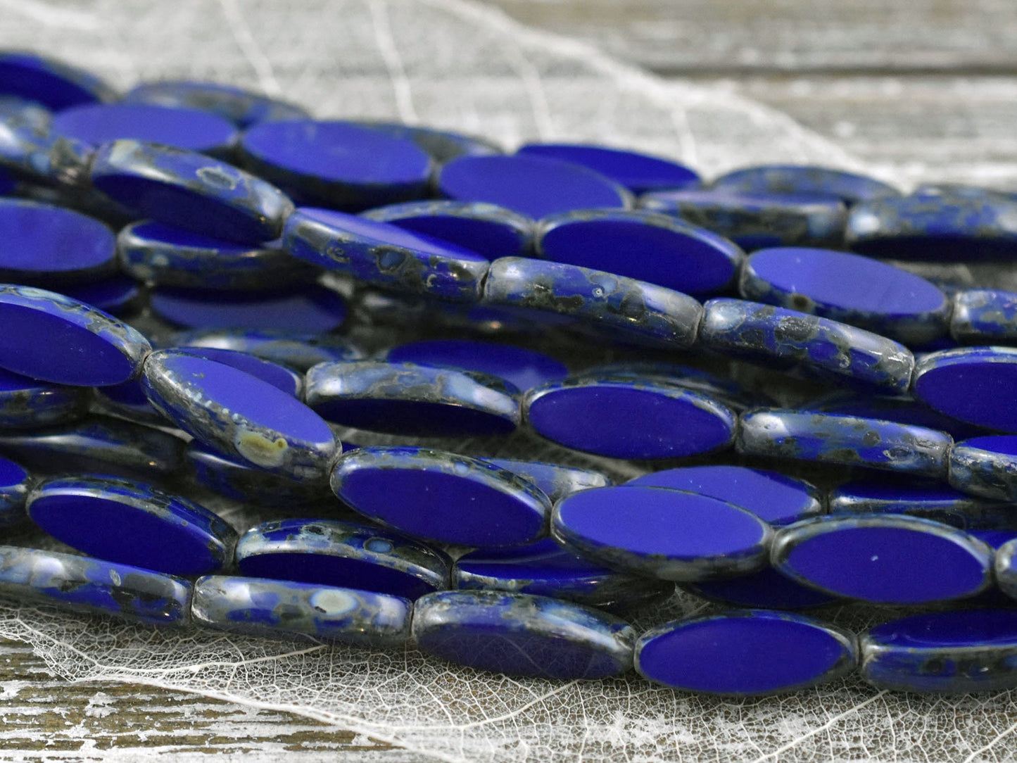 Czech Picasso Beads - Czech Glass Beads - Spindle Beads - Marquise Beads - Oval Beads - 16x6mm - 10pcs (3368)