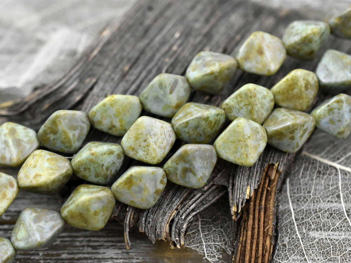 Picasso Beads - Czech Glass Beads - Large Pinch Beads - Vintage Czech Glass - 11mm - 10pcs (1722)