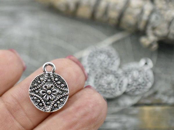 *30* 13mm Antique Silver Floral Medallion Charms