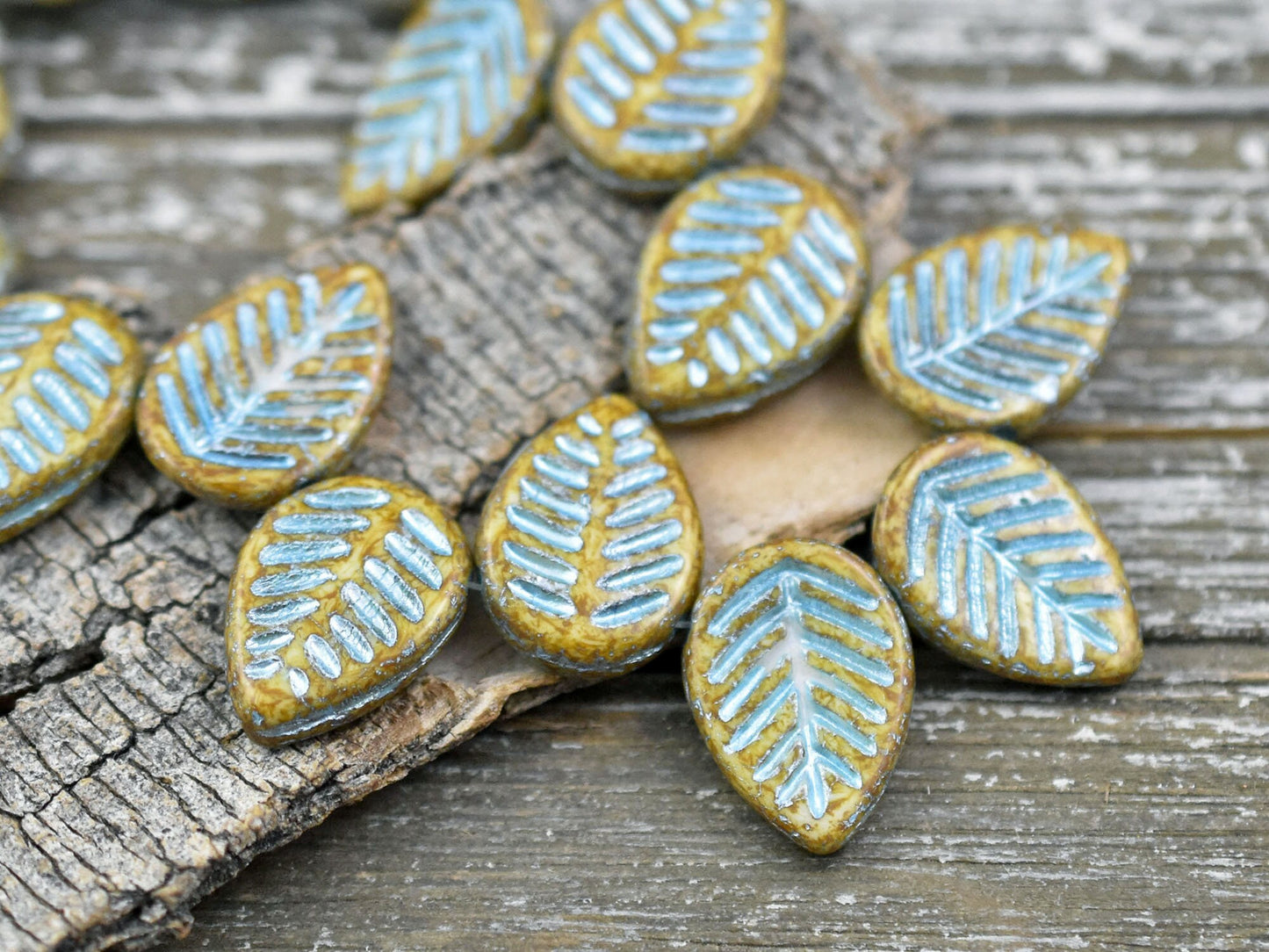 Picasso Beads - Leaf Beads - Czech Glass Beads - Top Drilled Leaf - Dogwood Leaf - Top Hole - Etched Beads - 16x12mm - 6pcs - (338)