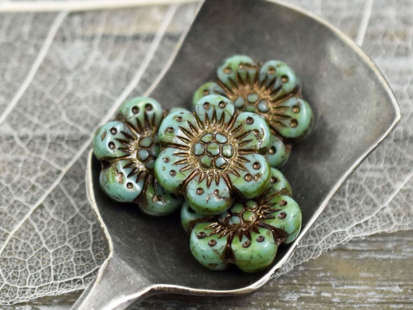 Picasso Beads - Czech Glass Beads - Flower Beads - Floral Beads - Wildflower Beads - Czech Glass Flowers - 14mm - 6pcs - (4585)