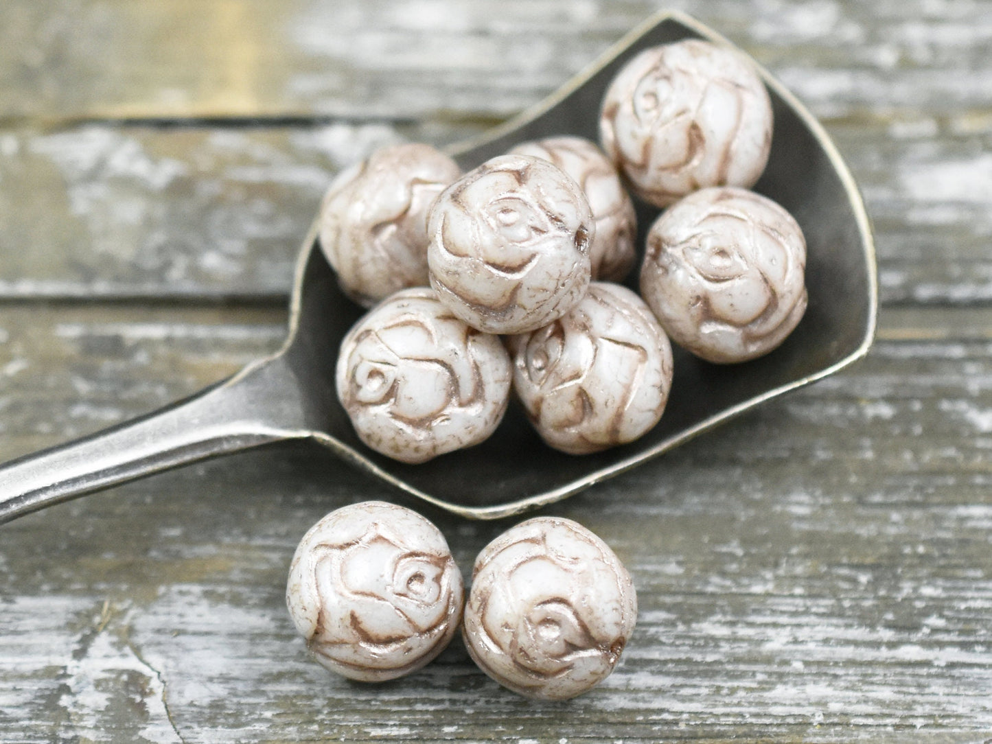 Czech Glass Beads - Flower Beads - Round Beads - Rose Beads - Etched Beads - New Czech Beads - 10mm - 15pcs - (B31)