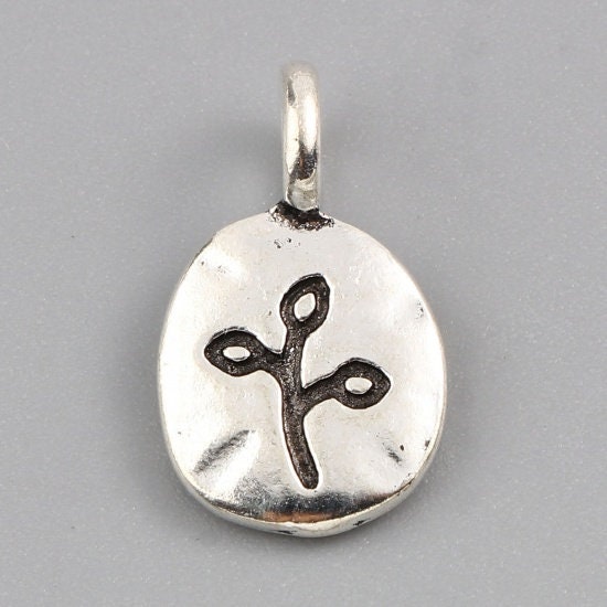 *10* 19x11m Antique Silver Leaf Tag Charms